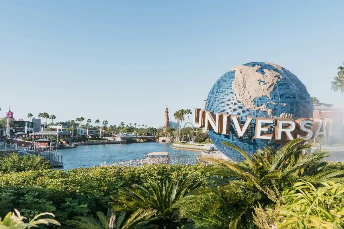 Expedia last minute hotel deals Orlando